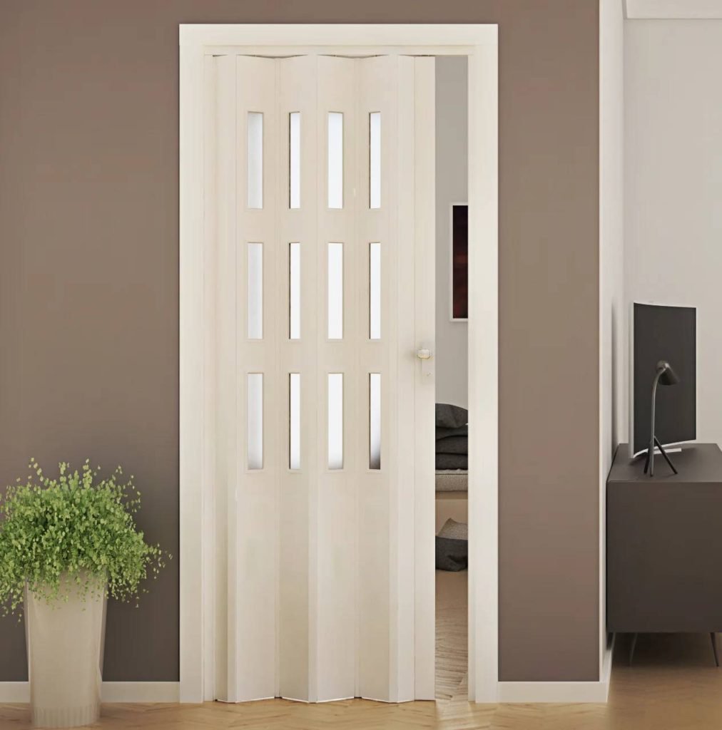 باب بي في سي منزلق