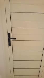 مميزات ابواب upvc للحمام