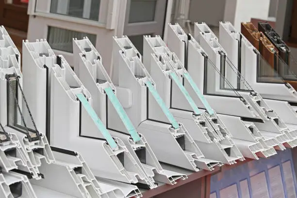 ما هو الفرق بين PVC و UPVC وأيهما أفضل للأبواب والنوافذ؟